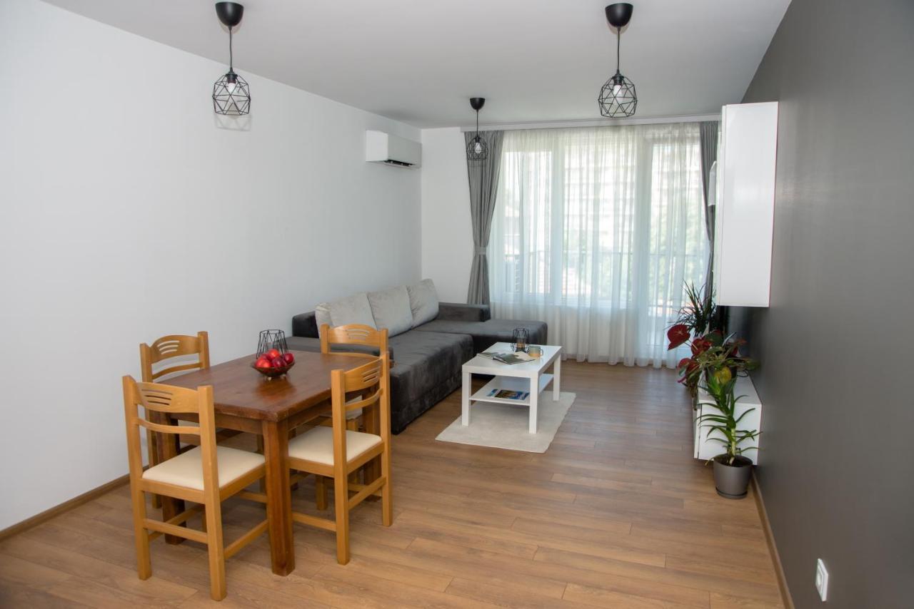 Apartament Intense Благоэвгард Экстерьер фото